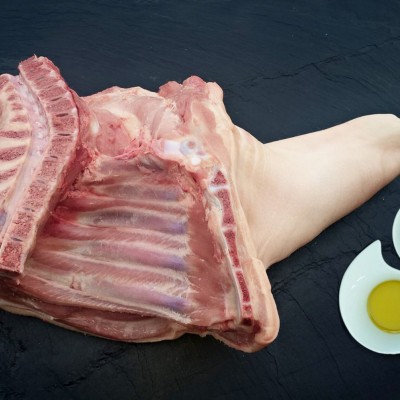 【期貨】西班牙10.17858/Z前四分體豬肉6噸起批6月底發(fā)貨